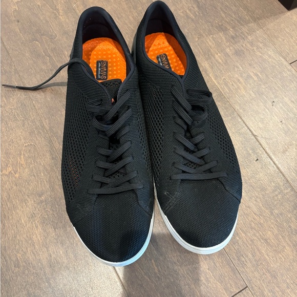 SwimsMen´s Black Sneakers